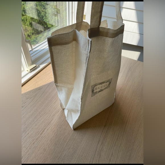 GUCCI- Linen Canvas Tote Bag- 15in x 13.5in - Picture 7 of 9